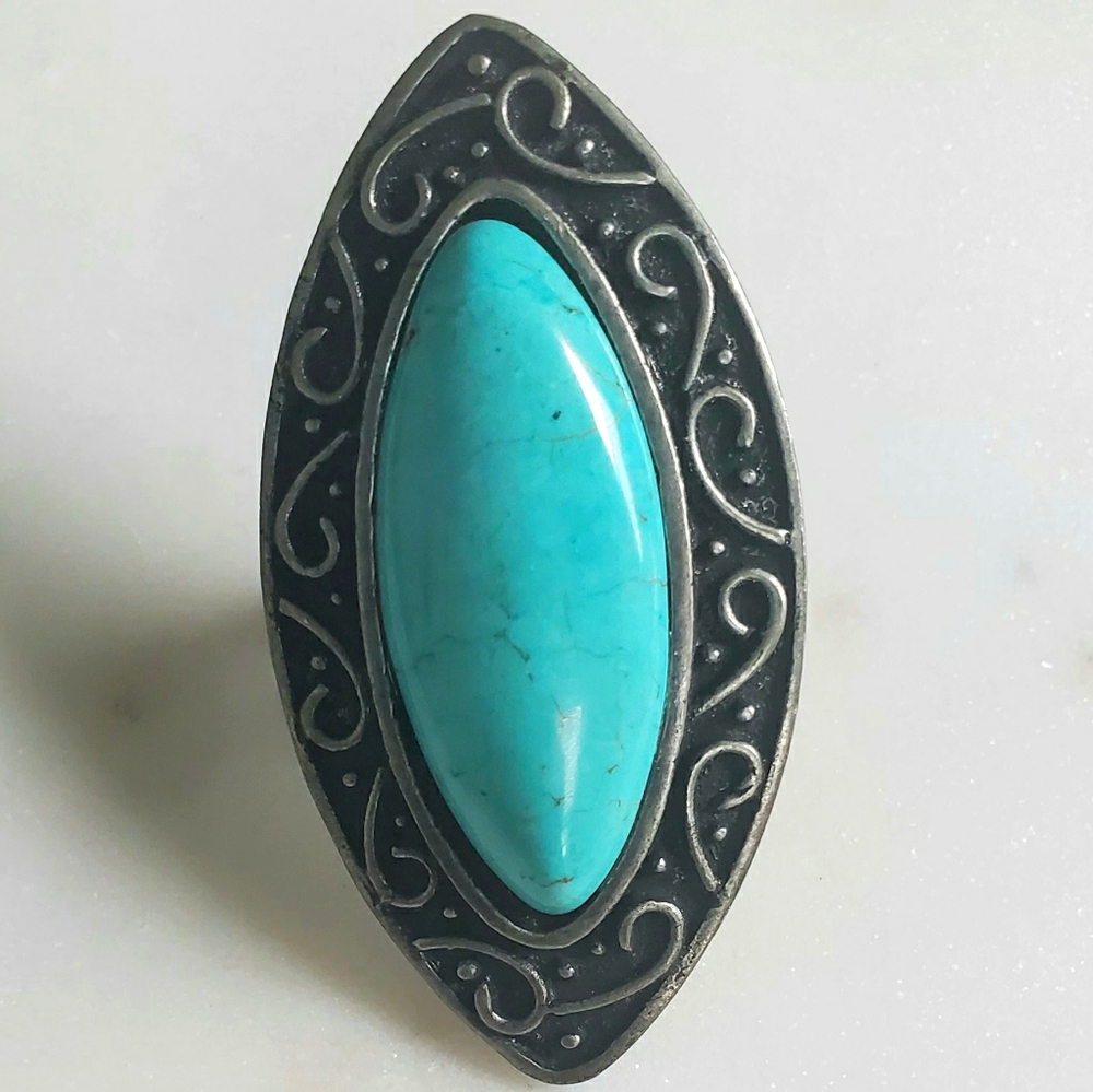 Twirl me Turquoise Ring